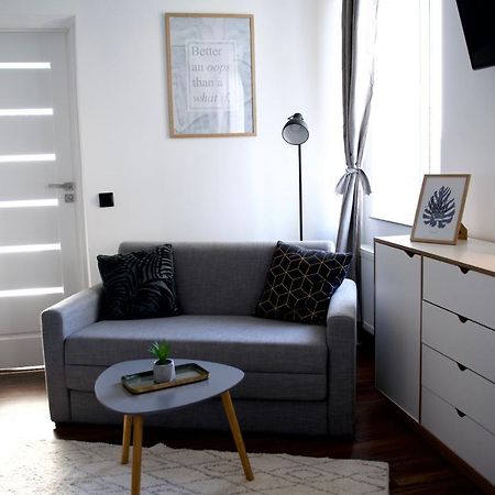 Style Hotel Ungheni Targ Kültér fotó