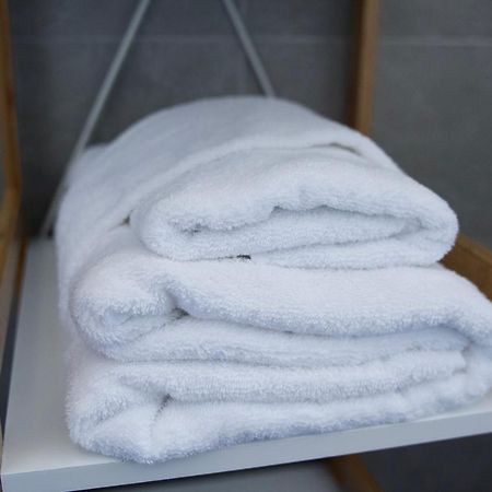 Style Hotel Ungheni Targ Kültér fotó