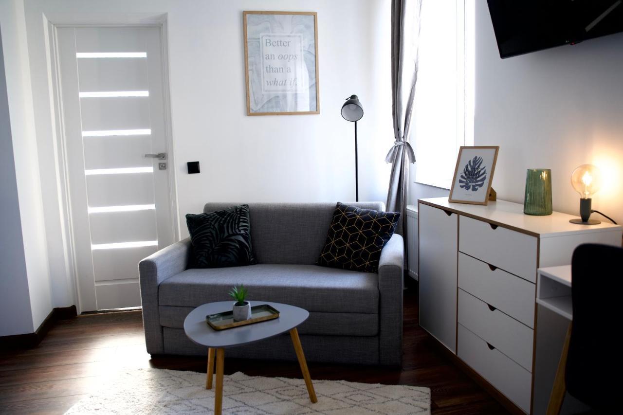 Style Hotel Ungheni Targ Kültér fotó